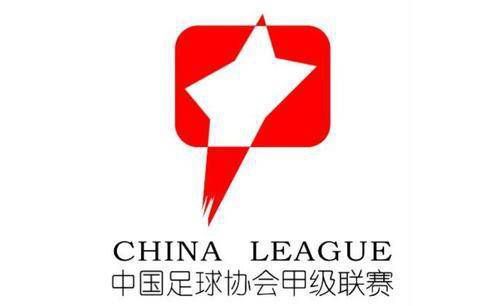 《阿丽塔：战斗天使》根据日本漫画家木城雪户的漫画《铳梦》改编，这部作品可以说是九十年代最为经典的格斗漫之一